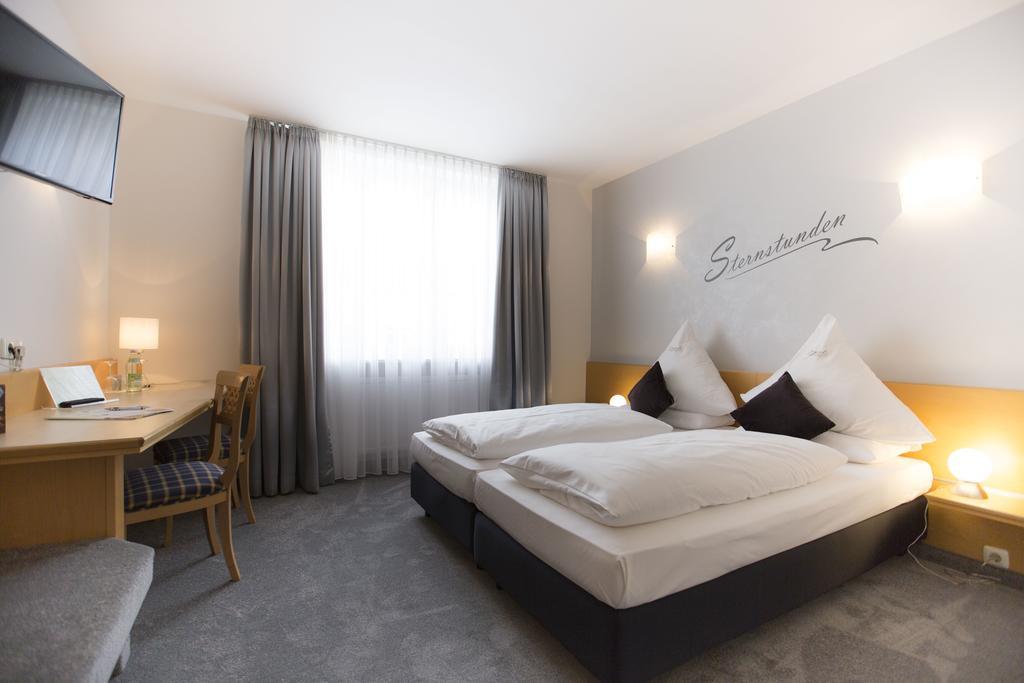 Drexel'S Parkhotel Memmingen Room photo